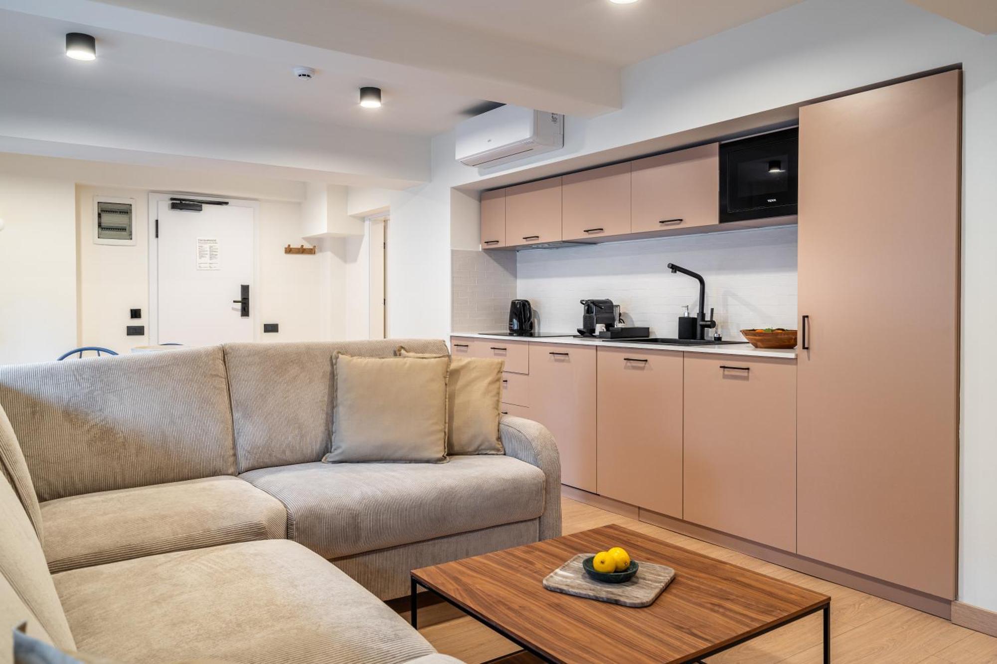בוקרשט Old Town Apartments By Olala Homes מראה חיצוני תמונה